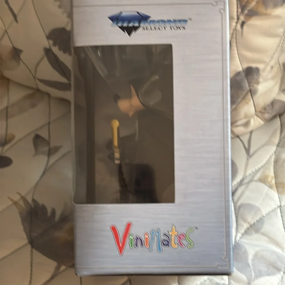Disney Kingdom of Hearts black coat Mickey figurine!! - Picture 7 of 8